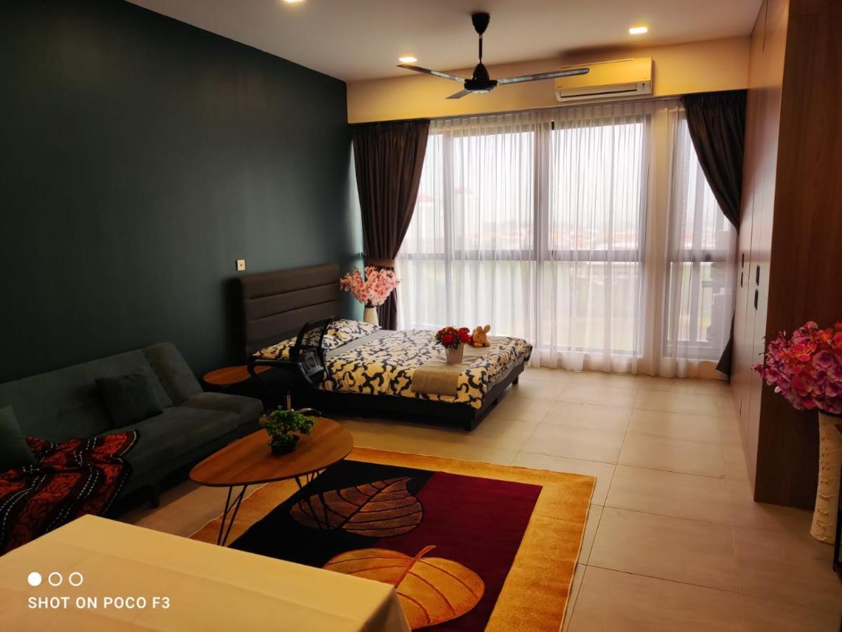 Cozy Unit- Bell Suites- Horizon Suites- Wifi- Netflix- Parking Swimming Pool- Klia Sepang Exterior photo